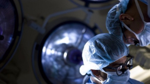 Mestre, effettuato il primo trapianto di gomito con ossa prelevate da cadavere Mestre, effettuato il primo trapianto di gomito con ossa prelevate da cadavere