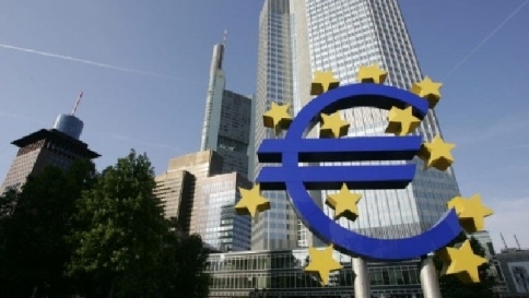 Banche, attesa per gli stress test: oggi le pagelle di Bce e Bankitalia Banche, attesa per gli stress test: oggi le pagelle di Bce e Bankitalia