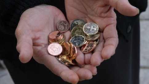 Fisco, Cisl: in 5 anni gli italiani hanno perso 1.040 euro di reddito Fisco, Cisl: in 5 anni gli italiani hanno perso 1.040 euro di reddito
