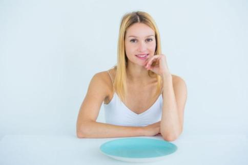 L'elisir di lunga vita esiste: è il digiuno a intermittenza L'elisir di lunga vita esiste: è il digiuno a intermittenza
