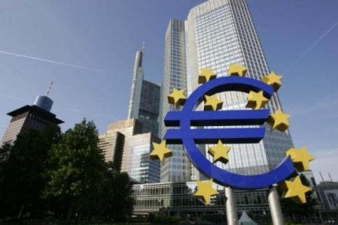 Draghi: "La ripresa c'è ma è debole" Draghi: "La ripresa c'è ma è debole"