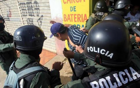 Truffa, italiani arrestati in Bolivia Truffa, italiani arrestati in Bolivia