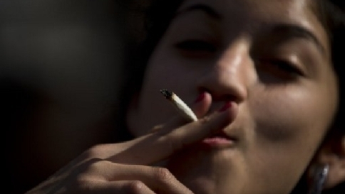 Il consumo di cannabis può indurre ansia e depressione Il consumo di cannabis può indurre ansia e depressione