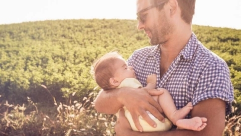 I nati in primavera hanno più rischi di contrarre il tumore della pelle I nati in primavera hanno più rischi di contrarre il tumore della pelle