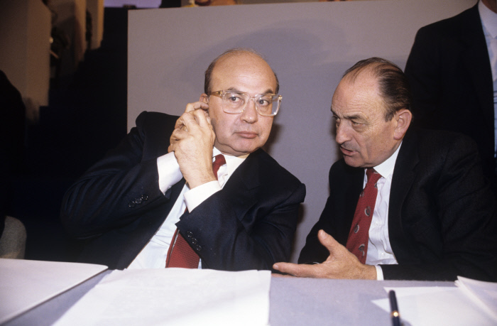 Morto l'ex ministro Franco Nicolazzi
E' stato a lungo il segretario del Psdi Morto l'ex ministro Franco Nicolazzi
E' stato a lungo il segretario del Psdi