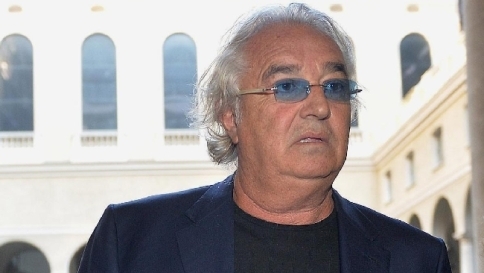 SwissLeaks, Flavio Briatore rilancia: "Dovrebbero darmi una medaglia" SwissLeaks, Flavio Briatore rilancia: "Dovrebbero darmi una medaglia"