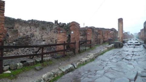 Un nuovo megastore su "Pompei 2" Un nuovo megastore su "Pompei 2"
