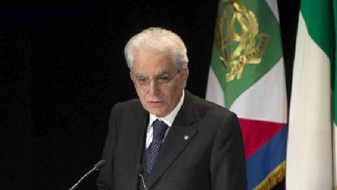 Italicum, il presidente Mattarella firma la nuova legge elettorale Italicum, il presidente Mattarella firma la nuova legge elettorale
