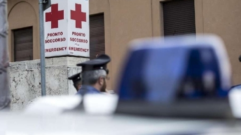 Uxoricido nel Beneventano, killer ha poi tentato di suicidarsi: è gravissimo Uxoricido nel Beneventano, killer ha poi tentato di suicidarsi: è gravissimo