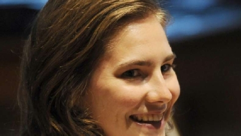 Mez, Amanda Knox: sono innocente Perché il processo va ancora avanti? Mez, Amanda Knox: sono innocente Perché il processo va ancora avanti?