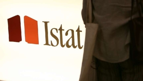 Istat: "Le imprese e i consumatori tornano a essere ottimisti" Istat: "Le imprese e i consumatori tornano a essere ottimisti"