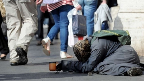 La crisi fa esplodere le disuguaglianze: a 1% popolazione più del restante 99% La crisi fa esplodere le disuguaglianze: a 1% popolazione più del restante 99%