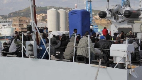 Strage dei migranti, le salme a Malta
"Un milione sta per partire dalla Libia" Strage dei migranti, le salme a Malta
"Un milione sta per partire dalla Libia"