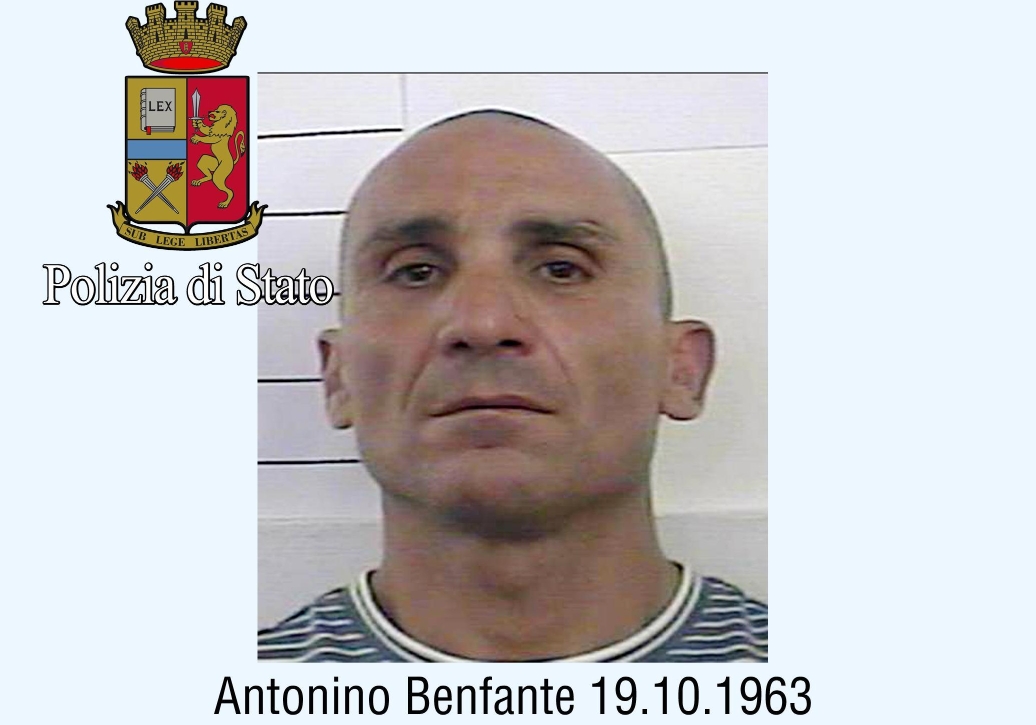 Omicidi di Quarto Oggiaro, arrestato il killer: ha ucciso tre persone Omicidi di Quarto Oggiaro, arrestato il killer: ha ucciso tre persone