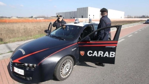 Milano, pregiudicato ucciso in auto: freddato con due colpi alla testa Milano, pregiudicato ucciso in auto: freddato con due colpi alla testa