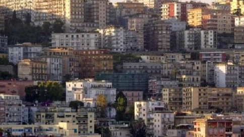 L'anno nero dell'edilizia: nel 2014 la produzione crolla del 7% L'anno nero dell'edilizia: nel 2014 la produzione crolla del 7%