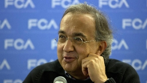 Marchionne: resto in Fiat fino al 2018
Elkann: "Non vendo, forse diluizione" Marchionne: resto in Fiat fino al 2018
Elkann: "Non vendo, forse diluizione"