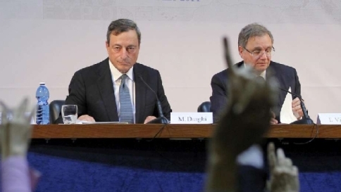 Ignazio Visco: "Ue lontana da obiettivi di inflazione ma Bce è determinata" Ignazio Visco: "Ue lontana da obiettivi di inflazione ma Bce è determinata"
