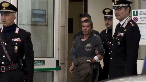 Spari a Palazzo Chigi, 16 anni a Preiti che si scusa con Giangrande Spari a Palazzo Chigi, 16 anni a Preiti che si scusa con Giangrande