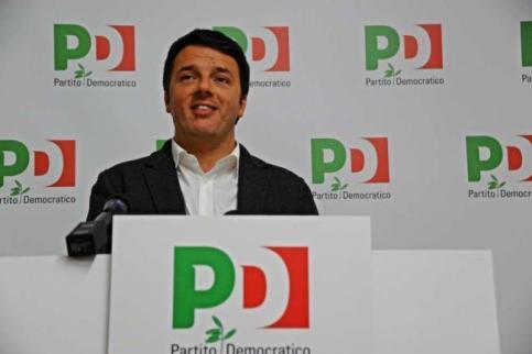 Legge elettorale, nuovo avvertimento di Renzi: "Se salta, stop legislatura" Legge elettorale, nuovo avvertimento di Renzi: "Se salta, stop legislatura"