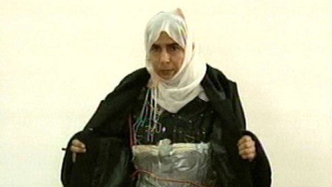 Giordania, Amman risponde all'Isis: giustiziata Sajida al-Rishawi