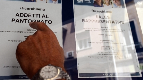 Lavoro, gli italiani sono i più scoraggiati di tutta l'Unione europea Lavoro, gli italiani sono i più scoraggiati di tutta l'Unione europea