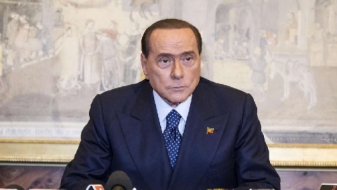 Senato, Giunta verso rinvio a domani
Decadenza Berlusconi, no voto 5/11 Senato, Giunta verso rinvio a domani
Decadenza Berlusconi, no voto 5/11