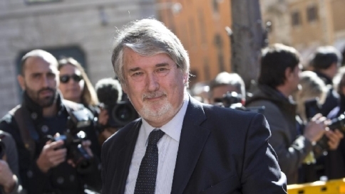 Esodati, il ministro Giuliano Poletti: "Allungamento di un anno delle tutele" Esodati, il ministro Giuliano Poletti: "Allungamento di un anno delle tutele"