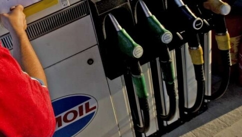 Benzina, in arrivo una raffica di rincari: punte sopra 1,9 euro al litro Benzina, in arrivo una raffica di rincari: punte sopra 1,9 euro al litro