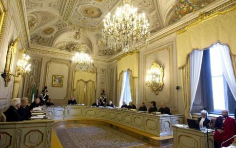 Legge elettorale,bocciato il PorcellumConsulta: "Ora tocca al Parlamento" Legge elettorale,bocciato il PorcellumConsulta: "Ora tocca al Parlamento"