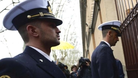 Marò, il ministero indiano cerca
un organismo per investigare sul caso Marò, il ministero indiano cerca
un organismo per investigare sul caso
