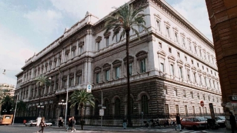 Bankitalia: "Segnali di ripresa nel 2014, ma non ancora al Sud" Bankitalia: "Segnali di ripresa nel 2014, ma non ancora al Sud"