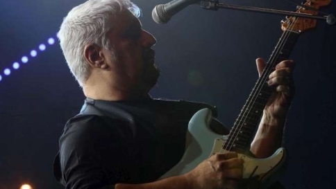 Pino Daniele, le ceneri esposte al Maschio Angioino Pino Daniele, le ceneri esposte al Maschio Angioino