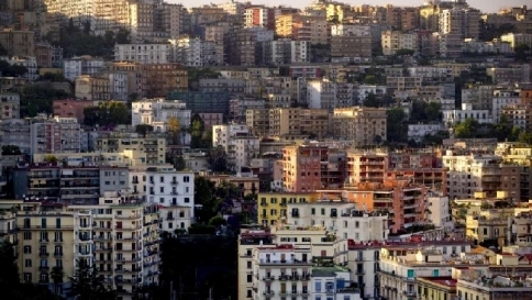 Mercato immobiliare in ripresa: nel terzo trimestre del 2014 +3,6% Mercato immobiliare in ripresa: nel terzo trimestre del 2014 +3,6%