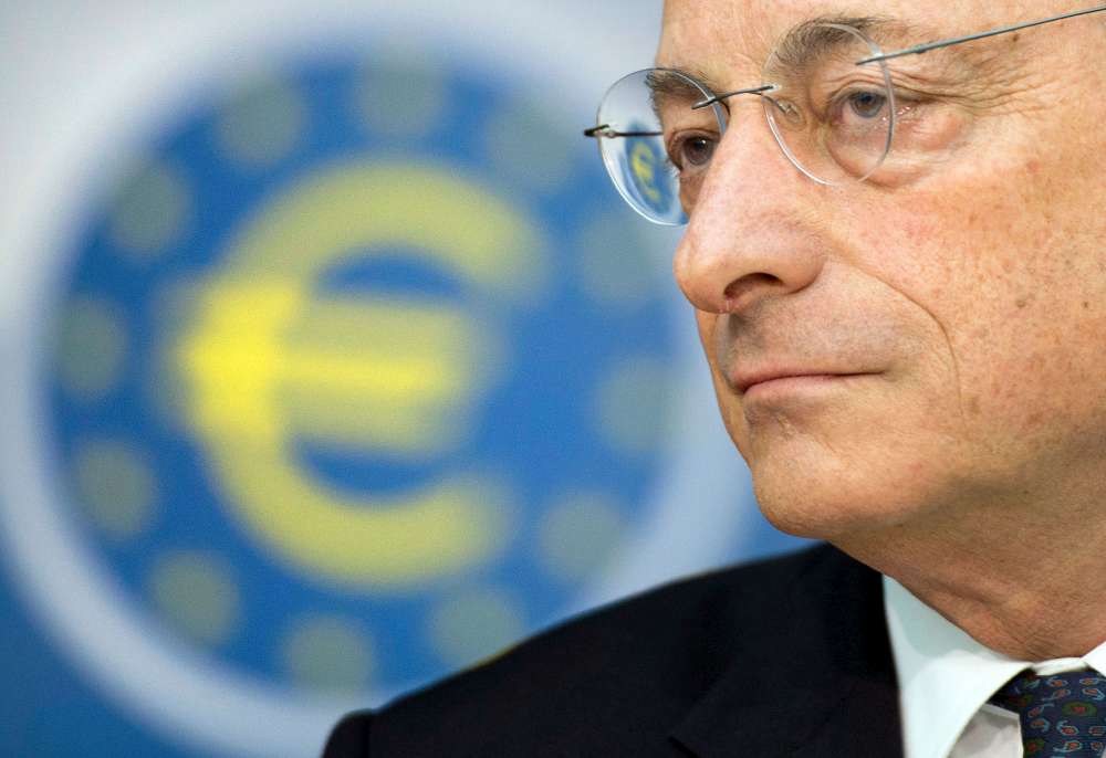 QE, la misura della Bce per rilanciare l'economia dell'Eurozona QE, la misura della Bce per rilanciare l'economia dell'Eurozona