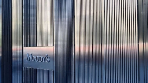 Moody's declassa 4 banche Usa Moody's declassa 4 banche Usa