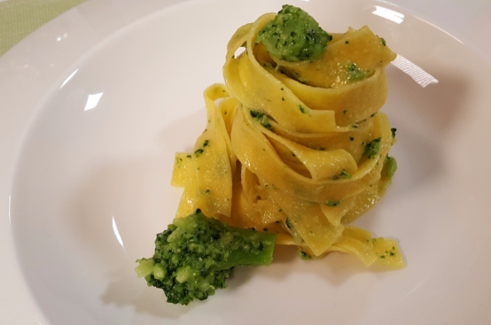 Pappardelle con broccoli e Roquefort Pappardelle con broccoli e Roquefort