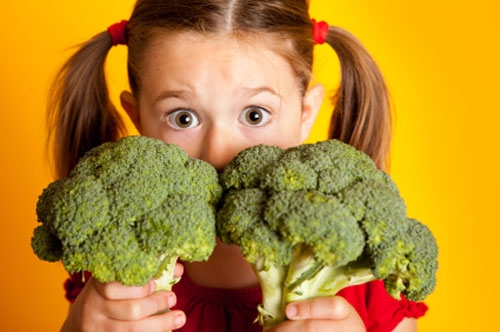 Convincere i bambini a mangiare la verdura è possibile Convincere i bambini a mangiare la verdura è possibile