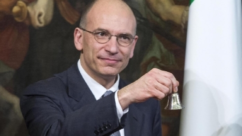 Il governo approva la manovra 2013: nessuna tassa nuova Il governo approva la manovra 2013: nessuna tassa nuova