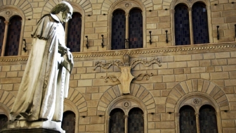 Montepaschi, la Ue concede il via libera al piano di ristrutturazione Montepaschi, la Ue concede il via libera al piano di ristrutturazione