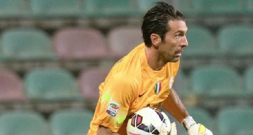 Juve, accordo con Buffon per il rinnovo fino al 2017  Juve, accordo con Buffon per il rinnovo fino al 2017 