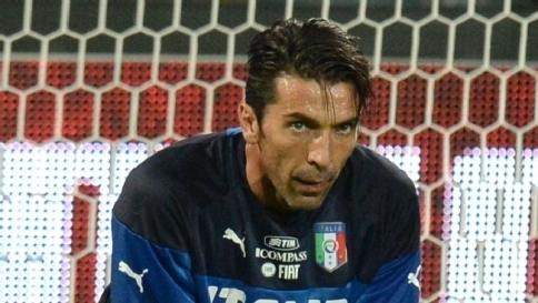 Aumento capitale Zucchi, Gigi Buffon rinvia il pagamento dei suoi 5 milioni Aumento capitale Zucchi, Gigi Buffon rinvia il pagamento dei suoi 5 milioni