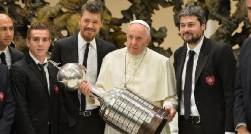 Argentina: il nuovo stadio del San Lorenzo si chiamerà 'Papa Francesco' Argentina: il nuovo stadio del San Lorenzo si chiamerà 'Papa Francesco'