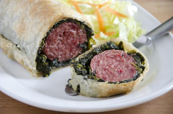 Rotolo di cotechino e spinaci Rotolo di cotechino e spinaci
