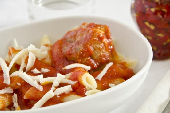 Penne al sugo di maiale Penne al sugo di maiale