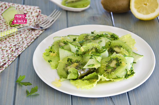 Insalata di kiwi e cetrioli Insalata di kiwi e cetrioli