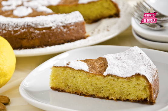Torta caprese al limone senza burro Torta caprese al limone senza burro