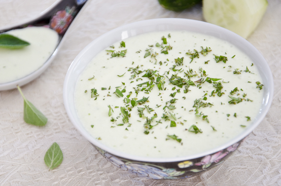 Tzatziki (salsa greca) Tzatziki (salsa greca)
