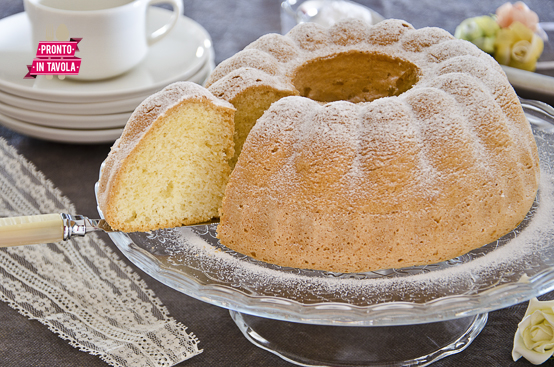 Ciambellone soffice senza burro Ciambellone soffice senza burro