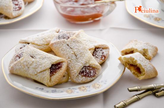 Biscotti pizzicati alla marmellata Biscotti pizzicati alla marmellata
